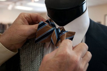 How to Tie a Bow Tie – Step By Step Video Instructions